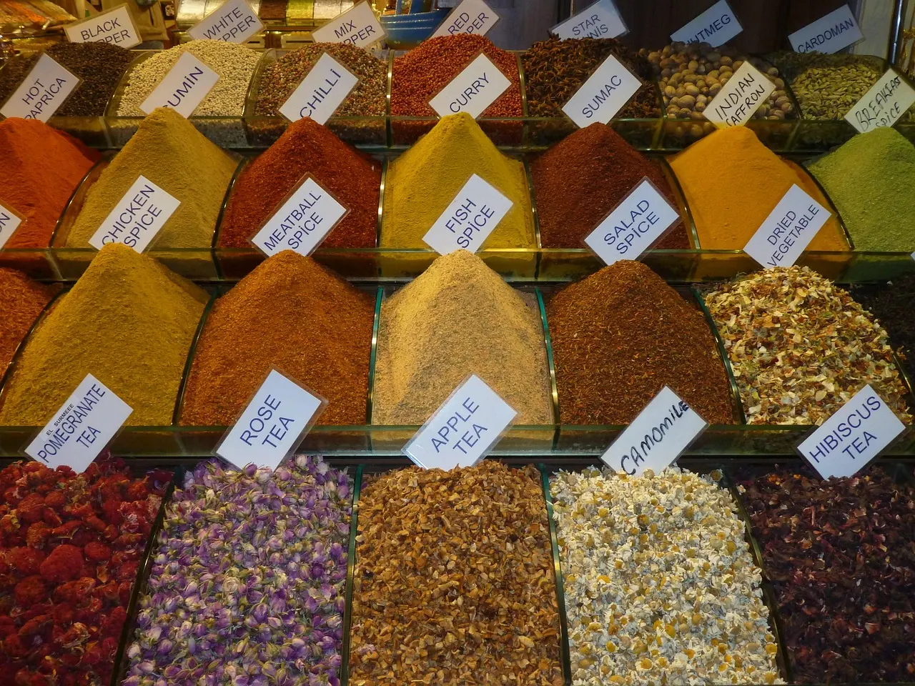spices, market, tea, seasoning, spice, flavors, bazaar, herb, colorful, food, herbs, aroma, pepper, chili, curry, spice blend, brown food, brown tea, brown market, market, tea, tea
