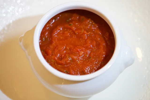 tomato sauce, tomato puree, tjena-kitchen, sauce, food, tomato sauce, tomato sauce, tomato sauce, tomato sauce, tomato sauce, tomato puree, sauce, sauce, sauce, sauce. Five quotes to collect before costing hot sauce production