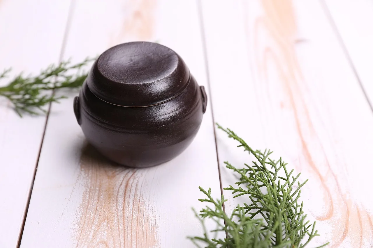 long poison, jar, traditional, republic of korea, autumn, hanok, pine, nature, roof tile, country, tree, white, traditional jar, kochujang, miso, soy sauce, storage container, bowl, jar props, only. Artisan Condiments How To: Six Jars in Tasting Order
