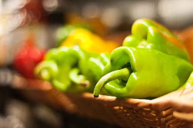 peppers, spicy, food, red, vegetable, sauce, cuisine, vegetarian, hot, delicious, green, spice, mexican, chili, healthy, color, mexican food, fresh, tasty, flavor, ingredient